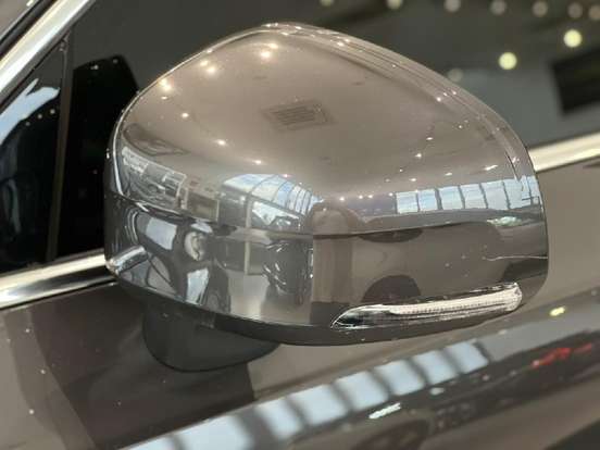 VOLVO-XC90-2024
