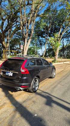 VOLVO-XC60-2014