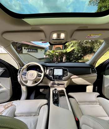 VOLVO-XC90-2024