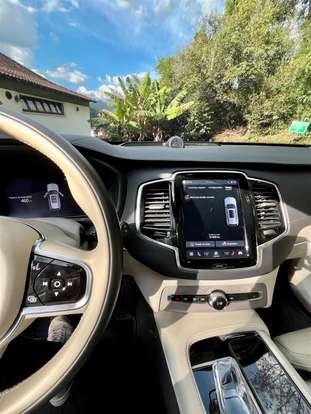 VOLVO-XC90-2024