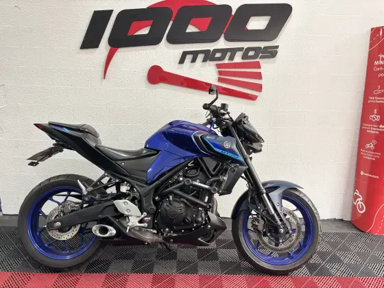 YAMAHA MT-03 ABS YAMAHA MT-03 ABS