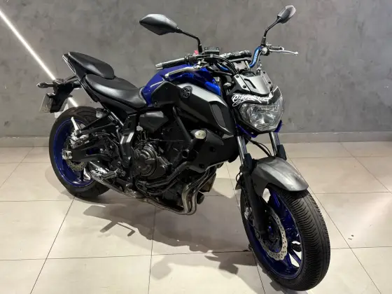 YAMAHA MT-07 ABS YAMAHA MT-07 ABS