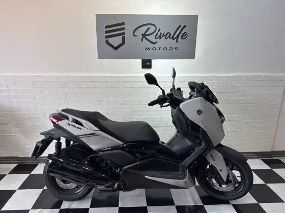 YAMAHA XMAX 250 CONNECTED ABS YAMAHA XMAX 250 CONNECTED ABS