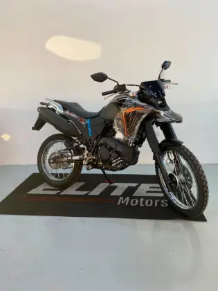 YAMAHA XTZ 250 LANDER CONNECTED YAMAHA XTZ 250 LANDER CONNECTED