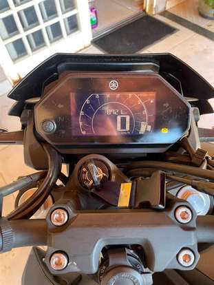 YAMAHA-FZ25 FAZER CONNECTED ABS-2025