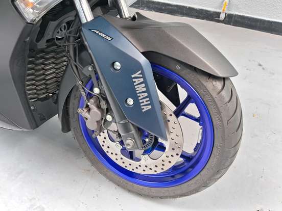 YAMAHA-XMAX ABS-2024