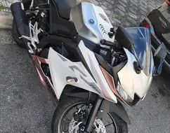 YAMAHA YZF R15 YAMAHA YZF R15