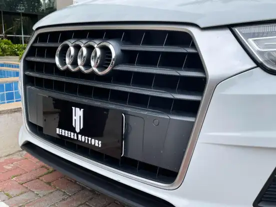 AUDI-Q3-2017