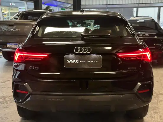AUDI-Q3-2.0 40 TFSI GASOLINA SPORTBACK PERFORMANCE QUATTRO TIPTRONIC AUDI-Q3-2022