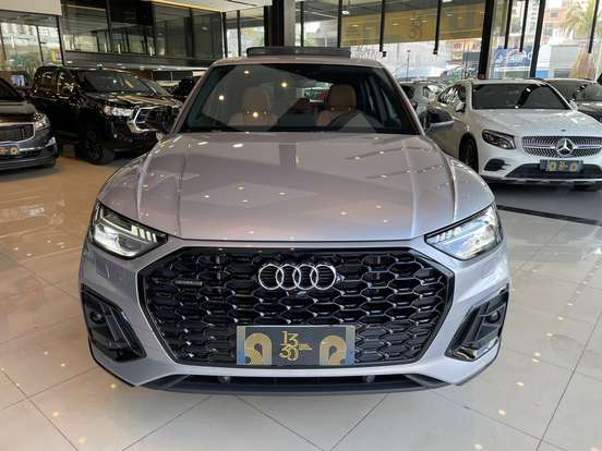 AUDI-Q5-2023