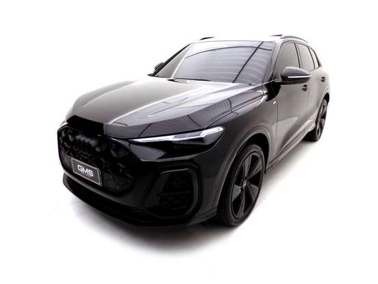 AUDI-Q5-2025