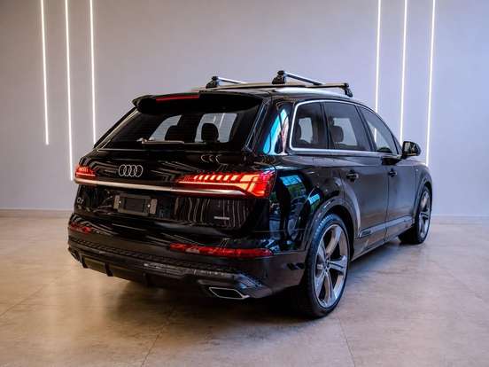 AUDI-Q7-3.0 55 TFSI MHEV S-LINE QUATTRO TIPTRONIC AUDI-Q7-2025