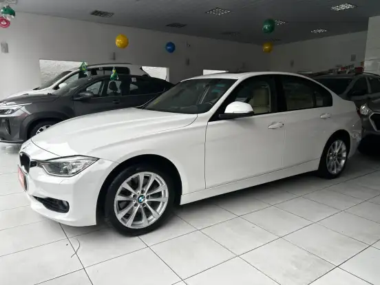 BMW-328i-2013
