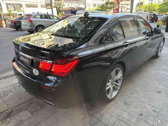 BMW-750i-4.4 M SPORT SEDAN V8 32V GASOLINA 4P AUTOMÁTICO BMW-750i-2014