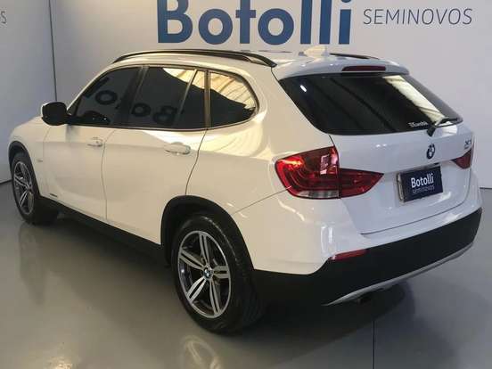BMW-X1-2.0 16V GASOLINA SDRIVE18I TOP 4P AUTOMÁTICO BMW-X1-2011