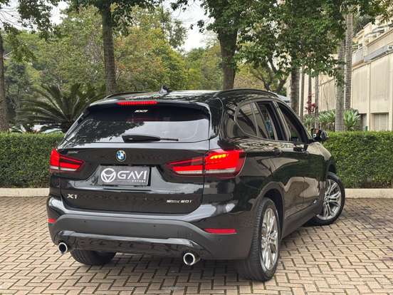 BMW-X1-2020