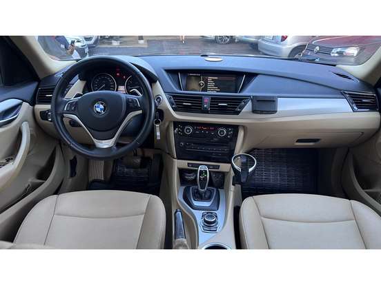 BMW-X1-2.0 16V TURBO ACTIVEFLEX SDRIVE20I X-LINE 4P AUTOMÁTICO BMW-X1-2015