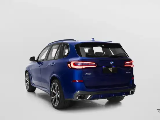 BMW-X5-3.0 I6 TURBO HÍBRIDO XDRIVE45E M SPORT AUTOMÁTICO BMW-X5-2022