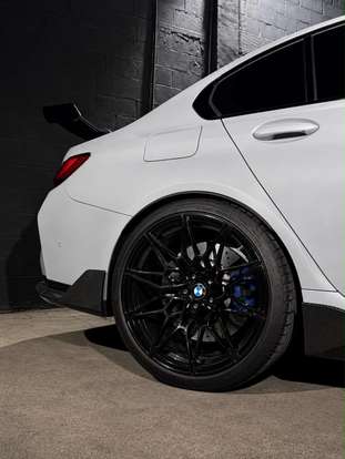 BMW-M3-2023