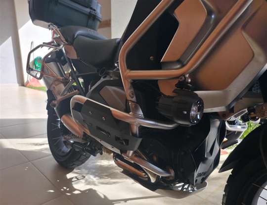 BMW-R 1250 GS ADVENTURE TRIPLE BLACK BMW-R 1250 GS ADVENTURE TRIPLE BLACK-2023
