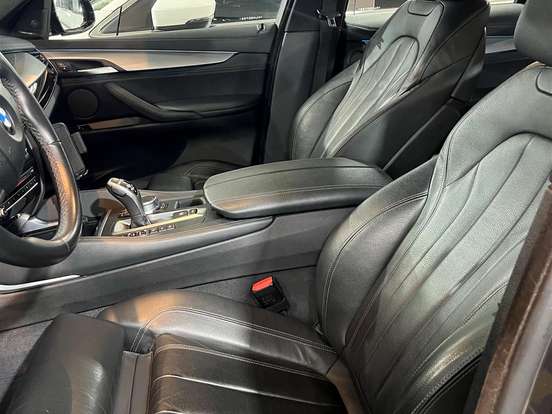 BMW-X6-3.0 35I 4X4 COUPÉ 6 CILINDROS 24V GASOLINA 4P AUTOMÁTICO BMW-X6-2019