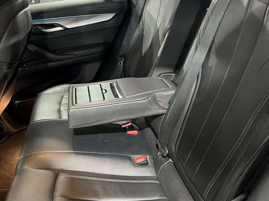 BMW-X6-3.0 35I 4X4 COUPÉ 6 CILINDROS 24V GASOLINA 4P AUTOMÁTICO BMW-X6-2019