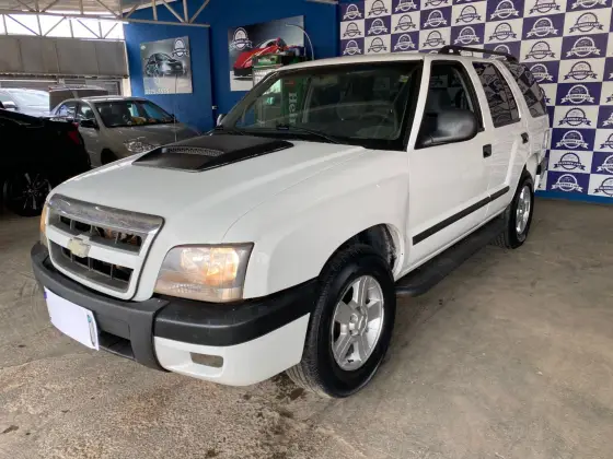 CHEVROLET BLAZER 2.4 MPFI ADVANTAGE 4X2 8V FLEX 4P MANUAL CHEVROLET BLAZER 2.4 MPFI ADVANTAGE 4X2 8V FLEX 4P MANUAL