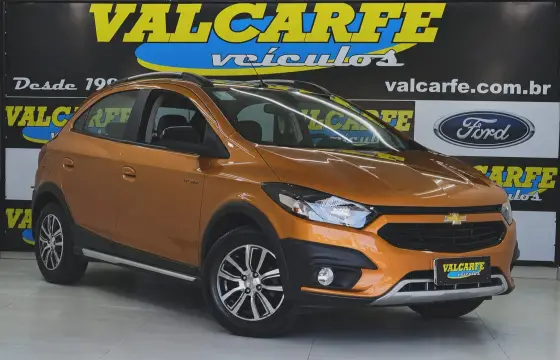 CHEVROLET ONIX 1.4 MPFI ACTIV 8V FLEX 4P AUTOMÁTICO