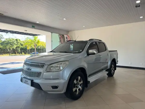 CHEVROLET S10 2.4 LTZ 4X2 CD 8V FLEX 4P MANUAL CHEVROLET S10 2.4 LTZ 4X2 CD 8V FLEX 4P MANUAL