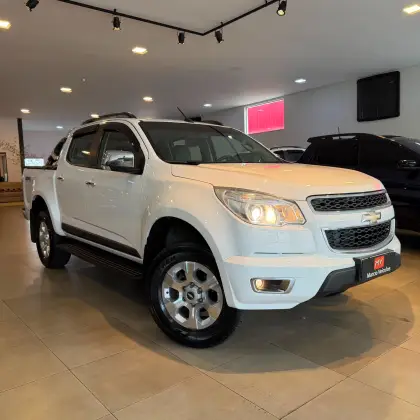 CHEVROLET S10 2.5 LTZ 4X4 CD 16V FLEX 4P MANUAL CHEVROLET S10 2.5 LTZ 4X4 CD 16V FLEX 4P MANUAL