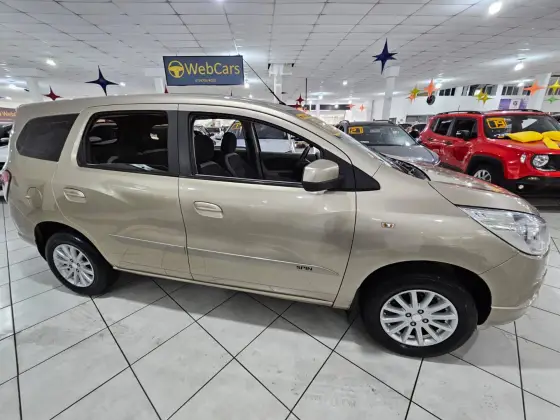 CHEVROLET SPIN 1.8 LT 8V FLEX 4P AUTOMÁTICO CHEVROLET SPIN 1.8 LT 8V FLEX 4P AUTOMÁTICO