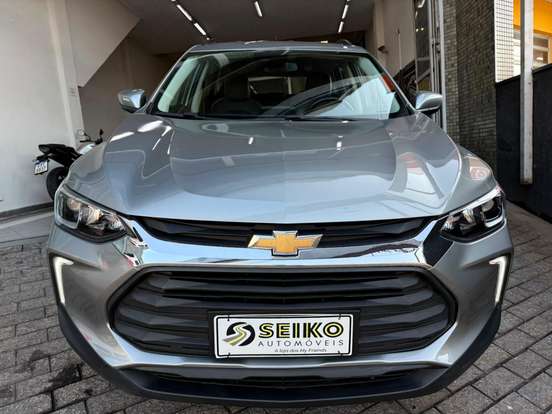 CHEVROLET-TRACKER-2024