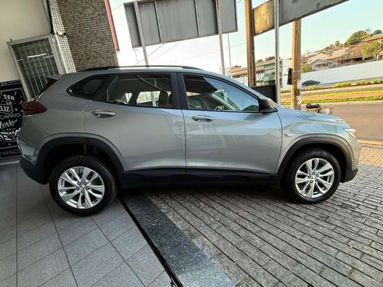 CHEVROLET-TRACKER-2024