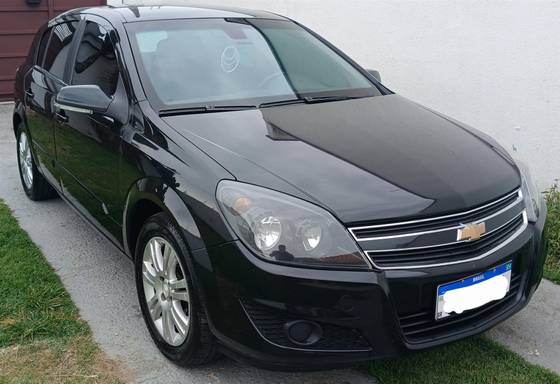 CHEVROLET VECTRA 2.0 MPFI GT HATCH 8V FLEX 4P MANUAL
