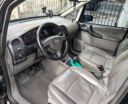 CHEVROLET-ZAFIRA-2.0 MPFI ELITE 8V FLEX 4P AUTOMÁTICO CHEVROLET-ZAFIRA-2011