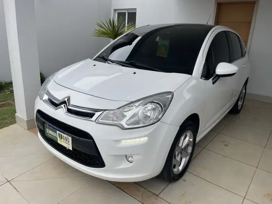 CITROËN C3 1.6 VTI 120 FLEX EXCLUSIVE EAT6 CITROËN C3 1.6 VTI 120 FLEX EXCLUSIVE EAT6