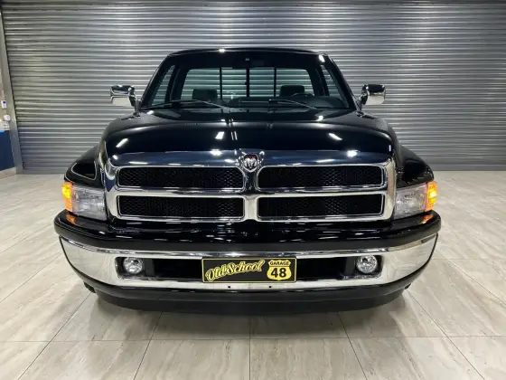 DODGE RAM 5.9 SPORT 4X2 CS GASOLINA 2P AUTOMÁTICO DODGE RAM 5.9 SPORT 4X2 CS GASOLINA 2P AUTOMÁTICO