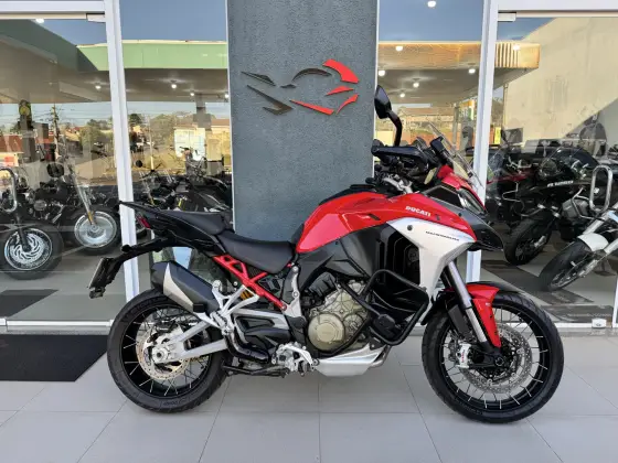 DUCATI MULTISTRADA 1200 V4 S DUCATI MULTISTRADA 1200 V4 S