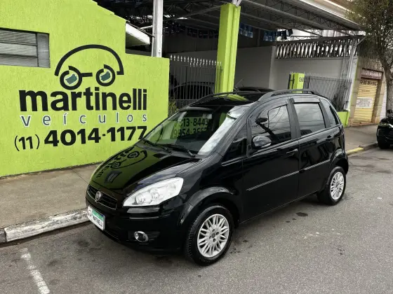 FIAT IDEA 1.4 MPI ATTRACTIVE 8V FLEX 4P MANUAL FIAT IDEA 1.4 MPI ATTRACTIVE 8V FLEX 4P MANUAL