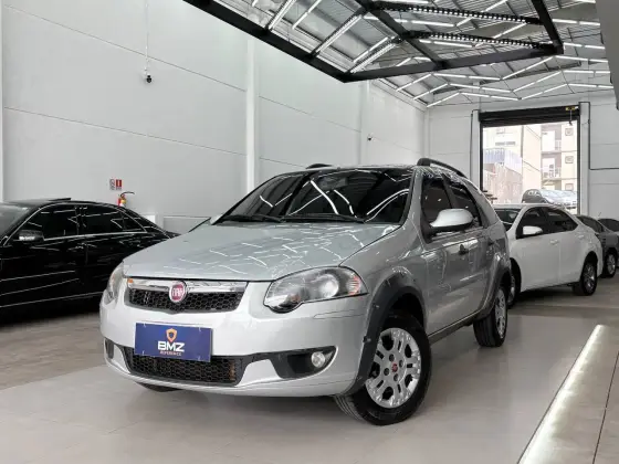 FIAT PALIO 1.6 TREKKING WEEKEND 16V FLEX 4P MANUAL FIAT PALIO 1.6 TREKKING WEEKEND 16V FLEX 4P MANUAL