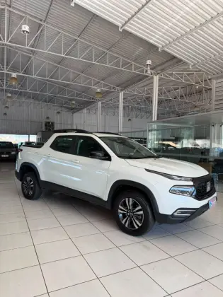 FIAT TORO 1.3 TURBO 270 FLEX FREEDOM AT6 FIAT TORO 1.3 TURBO 270 FLEX FREEDOM AT6