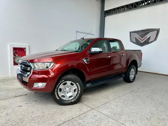 FORD RANGER 3.2 XLT 4X4 CD 20V DIESEL 4P AUTOMÁTICO FORD RANGER 3.2 XLT 4X4 CD 20V DIESEL 4P AUTOMÁTICO