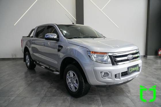 FORD RANGER 3.2 XLT 4X4 CD 20V DIESEL 4P AUTOMÁTICO