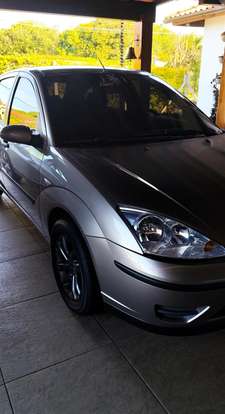 FORD-FOCUS-2007
