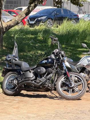 HARLEY-DAVIDSON NIGHT TRAIN 