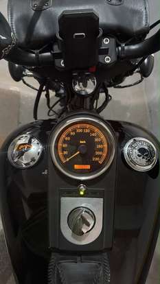 HARLEY-DAVIDSON-NIGHT TRAIN-2005