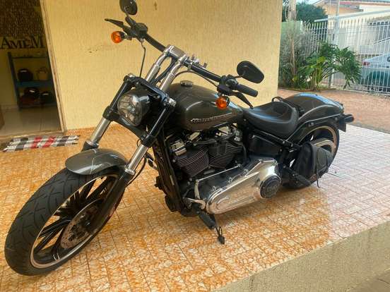 HARLEY-DAVIDSON-SOFTAIL BREAKOUT 114 HARLEY-DAVIDSON-SOFTAIL BREAKOUT 114-2018