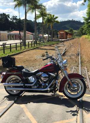 HARLEY-DAVIDSON-SOFTAIL DELUXE-2017