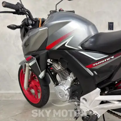 HONDA-CB TWISTER-2018
