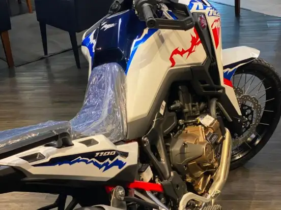 HONDA-CRF 1100L AFRICA TWIN ES DCT HONDA-CRF 1100L AFRICA TWIN ES DCT-2026